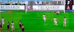 TEVEZ REALIZZA IL PRIMO RIGORE
