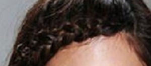 Treccia stile amazzone ad effetto wet