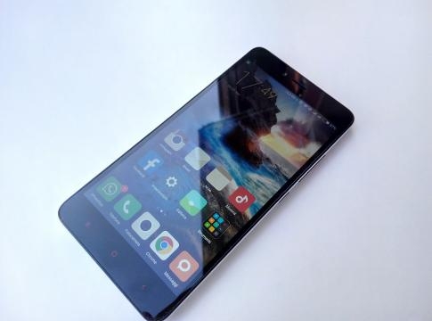 Foto Xiaomi Redmi Note 2 Prime