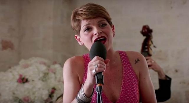 Alessandra Amoroso canta in 