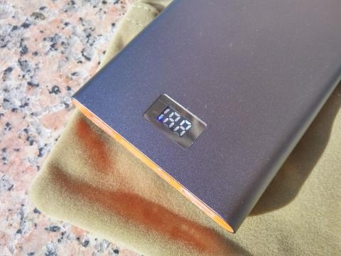 IntoCircuit Powerbank 12000mAh 3