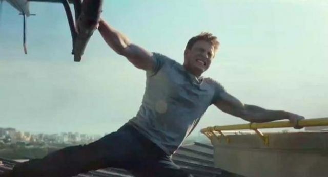 El Capitán América mostrando un poco de su poder