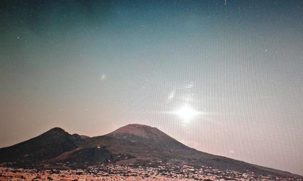 Il Vesuvio attualmente dormiente e in attesa