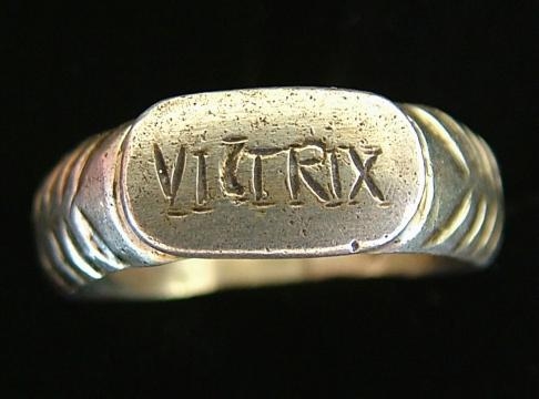 Anillo romano del senado del siglo !