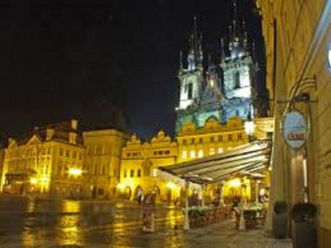 Mete per Pasqua 2015: Praga di notte