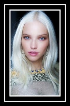 Moda colore capelli 2015: platino