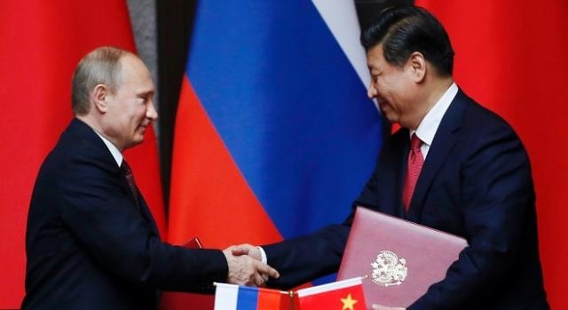 Vladimir Putin e Xi Jinping