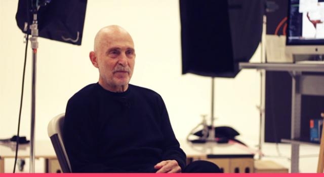 Il fotografo Howard Schatz al lavoro