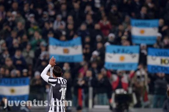 Tévez, ovacionado en Torino. Ph: Juventus Oficial