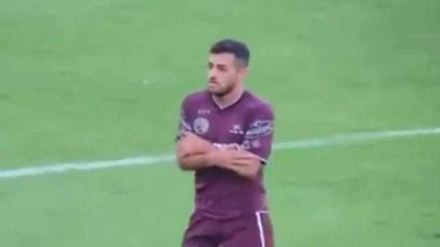 Lautaro Acosta otro que no se va.