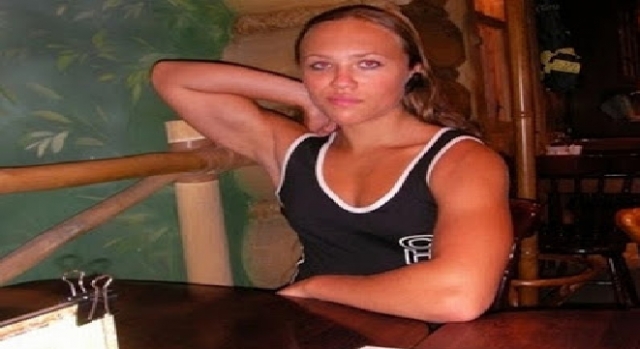 Nataliya no inicio da transformação aos 14 anos.