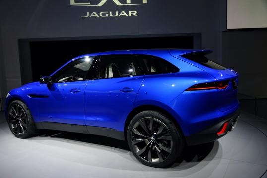 Jaguar F-Pace.Il primo suv della casa inglese.