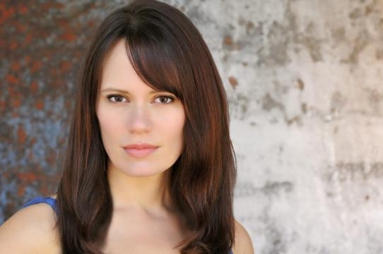 Emily Swallow sara Amara in Supernatural 11