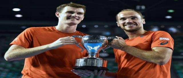 Bruno, à direita, venceu o Australian Open de 2016