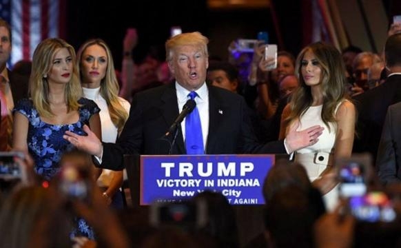 Trump e le sue donne: mogli, figlie e nuore, tutte bionde e ... - corriere.it