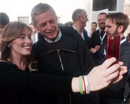 Un'altra eloquente immagine della festa romana del Pd