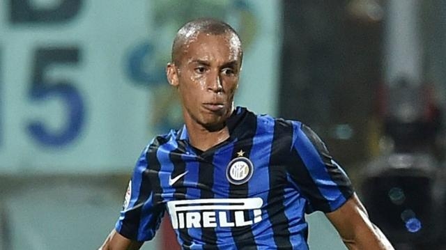 Miranda a centrocampo? Pioli ci pensa