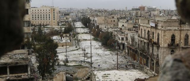 La città di Aleppo devastata dai bombardamenti