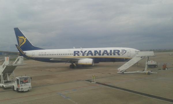 Compagnia aerea Ryanair cerca Cabin Crew