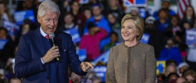Bill Clinton a sostegno della campagna elettorale di Hillary
