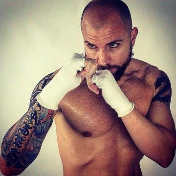 Miky Falcicchio in versione pugile