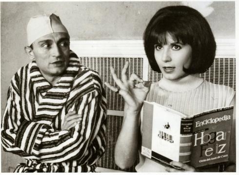 Tony LeBlanc y Concha Velasco, en una escena.