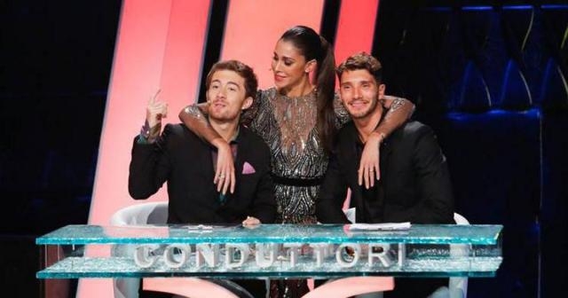 Tu si que vales : Stefano De Martino: conduttore anche per Amici ... - meltybuzz.it