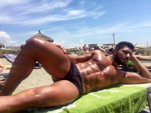 Emanuele Maringola candidato al trono gay