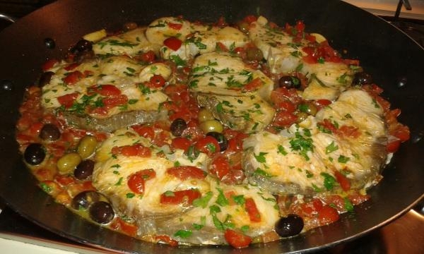 Presentazione dei filetti di pesce Verdesca in fine cottura.