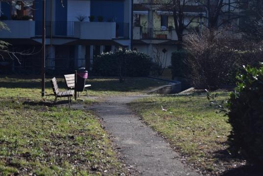 Parchetto dell'Azzenella, via secondaria.