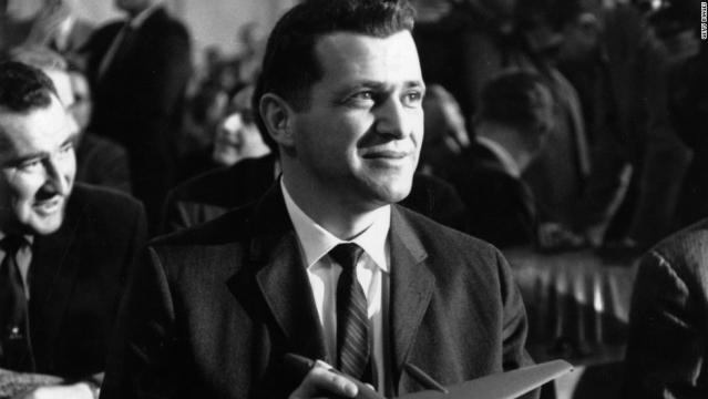 Cold War pilot Francis Gary Powers to get Silver Star - CNN.com - cnn.com