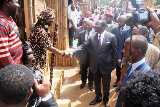 Le Ministre des Arts et de la Culture Lors de l'inauguration du Village Ubuntu (c) CERDOTOLA