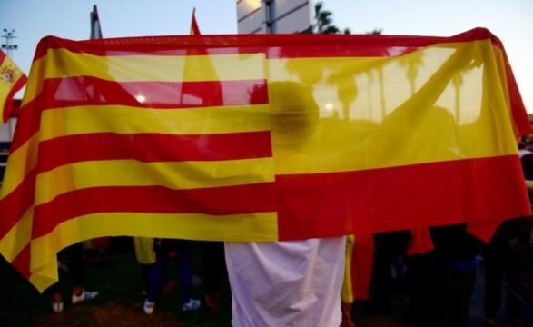 En Catalogne, le camp du maintien en Espagne veut se faire ... - liberation.fr