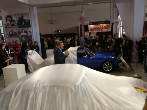 Porsche 914/6 blu adria 3a classificata