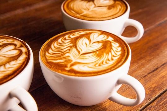 Il cappuccino è amato quasi quanto il caffè ormai, tanto da far nascere la 'latte art'