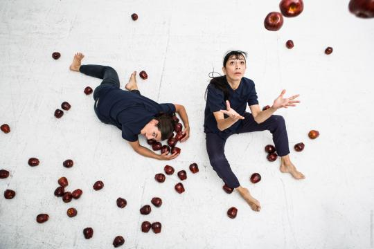 The performance explores the reality of memory loss through dance. (Image via Maria Baranova, used with permission.)