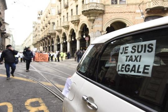 Sentenza afferma che Uber è illecito - torinotoday.it