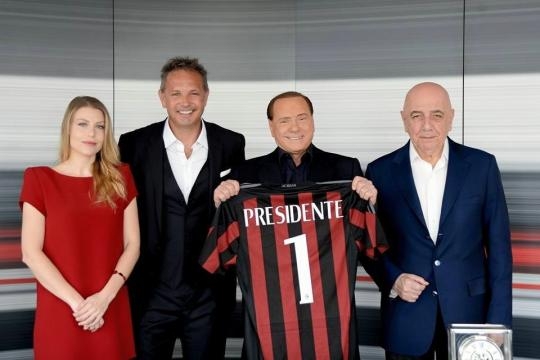 Milan, tanti trionfi in trent'anni di Presidenza Berlusconi - sporteconomy.it