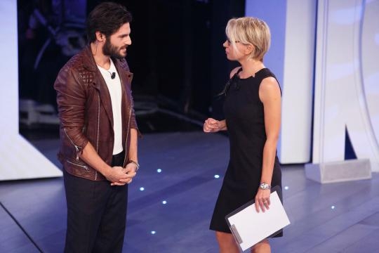 Serkan Cayoglu interpreta Ayaz in Cherry Season
