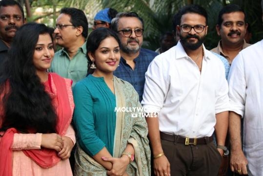 fukri-malayalam-movie-launch-pooja-stills-68 - Mollywood Times - mollywoodtimes.com