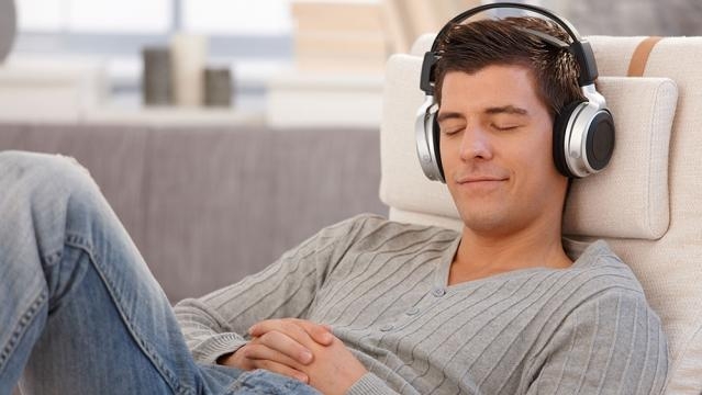 Which Music Streaming Services Best Serve Indie Artists? | Praverb.net - praverb.net