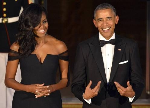 Obamas sign book deal | Alternative Economics - alternativeeconomics.co