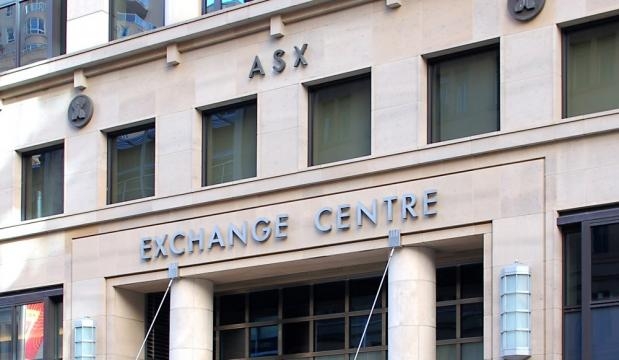 The entrance to the Australian Securities Exchange at the Sydney Exchange Centre / JeremyR, Wikimedia Commons GFDL