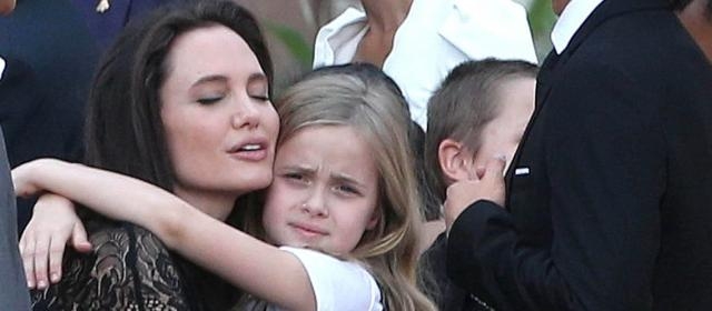 Vivienne, la fille d'Angelina Jolie, perturbée par le divorce de ... - gala.fr