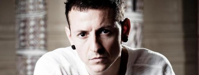 Source : https://www.virginradio.fr/linkin-park-chester-bennington-15-choses-a-savoir-sur-sa-vie-a613888.html