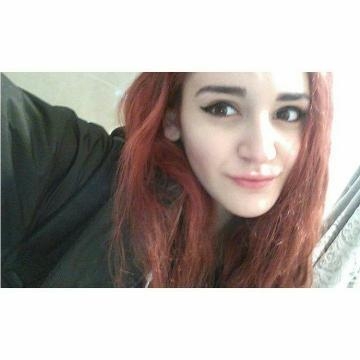 Una adolescente vittima dell'MDMA