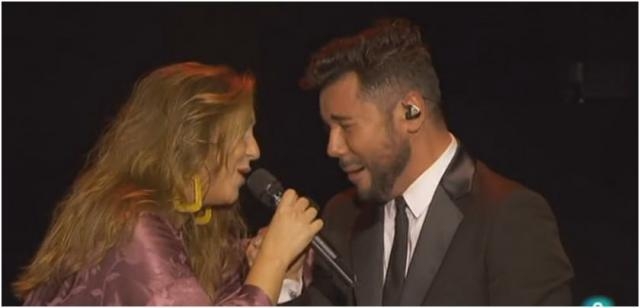 Miguel Poveda y Niña Pastori con «La leyenda del tiempo» de Camarón