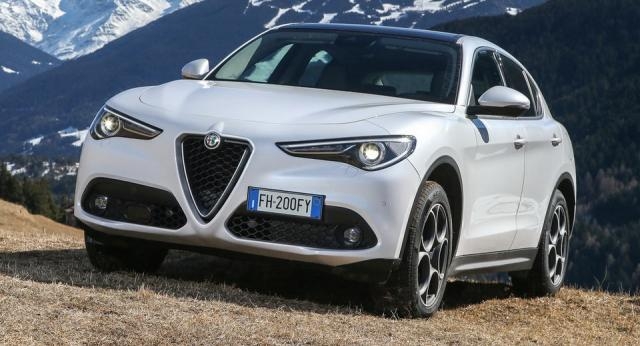 Alfa Romeo Announces Base 2018 Stelvio With 280HP For The USA - carscoops.com