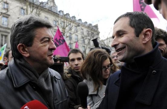 Benoît Hamon rejoint Mélenchon dans la rue - Libération - liberation.fr