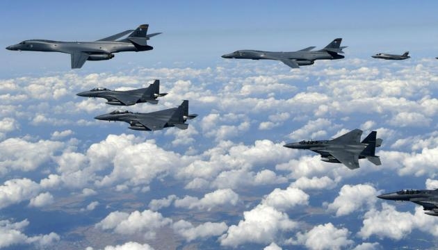 ElPitazo Bombarderos de EEUU vuelan cerca de Corea del Norte ... - envenezuela1.com